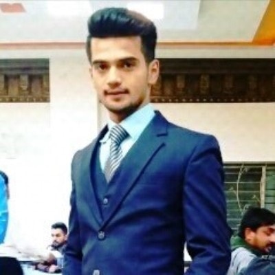 Digital Marketing Course Student